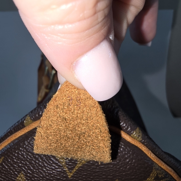 SOLD Louis Vuitton Speedy 35 - Picture 10 of 16